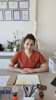 Fzt. Elif Aydoğduoğlu profilinde yer alan galeri fotoğrafı.