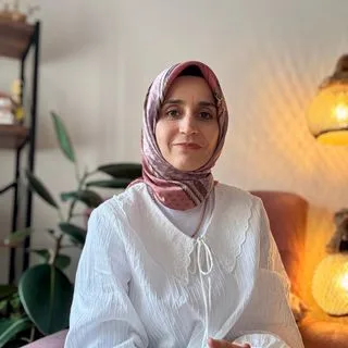 Kl. Psk. Tuğba Yahşi Satılmış — Yozgat. Portre fotoğrafı.
