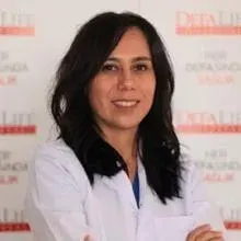Op. Dr. Derya Ulusoy — Kadın Hastalıkları Ve Doğum, Şahinbey, Gaziantep. Portre fotoğrafı.