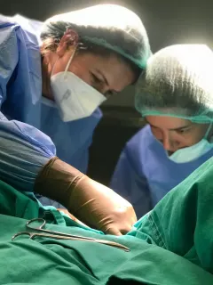 Op. Dr. Aslıhan Yazıcıoğlu profilinde yer alan galeri fotoğrafı.