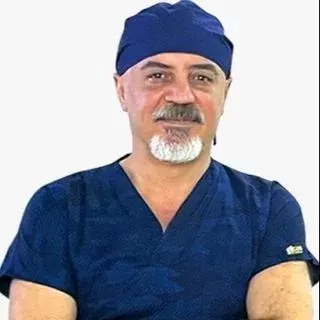 Op. Dr. Murat İçli — Kulak Burun Boğaz, İstanbul. Portre fotoğrafı.