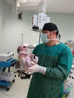 Op. Dr. Hüseyin Pehlivan profilinde yer alan galeri fotoğrafı.
