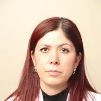 Uzm. Dr. Fatma Çiçek — Anesteziyoloji Ve Reanimasyon, Ankara. Portre fotoğrafı.