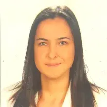 Uzm. Dr. Sıdıka Bataş Bilgeç — Psikiyatri, Eskişehir. Portre fotoğrafı.