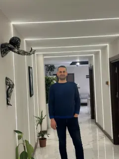 Doç. Dr. Bülent Özdemir profilinde yer alan galeri fotoğrafı.