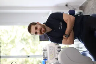 Dr. Dt. Münip Çolakoğlu profilinde yer alan galeri fotoğrafı.