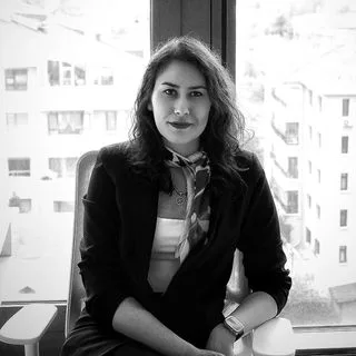 Kl. Psk. Eliz Soğular — Psikoloji, Çankaya, Ankara. Portre fotoğrafı.