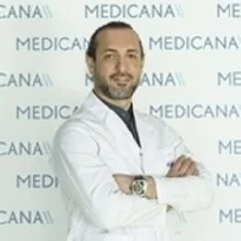 Op. Dr. Ali Önder Devay — Genel Cerrahi, Nilüfer, Bursa. Portre fotoğrafı.