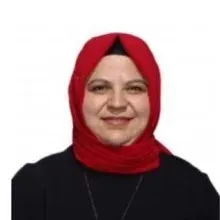 Dr. Esma Karagöl Rona — Pratisyen, Bursa. Portre fotoğrafı.