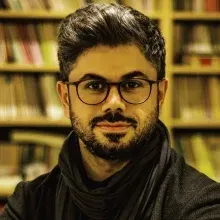 Psk. Ebrahim Akrami — Ankara. Portre fotoğrafı.