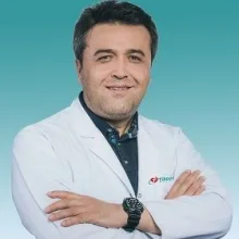 Uzm. Dr. Ali Yaşar — Dermatoloji, Denizli. Portre fotoğrafı.