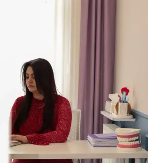 Dkt. Simge Kurkan profilinde yer alan galeri fotoğrafı.