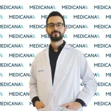 Uzm. Dr. Ömer Öz — Psikiyatri, Nilüfer, Bursa. Portre fotoğrafı.