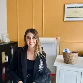 Psk. Hande Çalışkan Kasapoğlu — Psikoloji, Tekirdağ. Portre fotoğrafı.