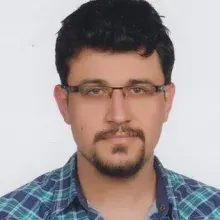 Uzm. Dr. Uğur Kolat — Psikiyatri, Çanakkale. Portre fotoğrafı.