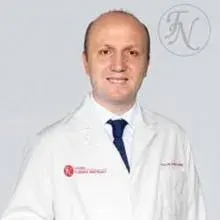 Doç. Dr. Faruk Abike — Kadın Hastalıkları Ve Doğum, Şişli, İstanbul. Portre fotoğrafı.