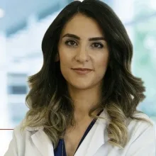 Uzm. Dr. Selin Yetkinel — Nöroloji, Seyhan, Adana. Portre fotoğrafı.
