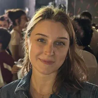 Kl. Psk. Melike Avcı — Psikoloji. Portre fotoğrafı.