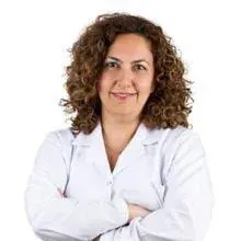 Op. Dr. Başak Ovayurt Öndeş — Kadın Hastalıkları Ve Doğum, Ankara. Portre fotoğrafı.