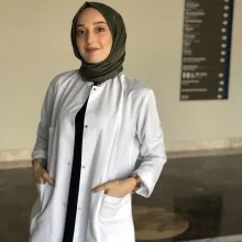 Psk. Elif Altunay — Psikoloji. Portre fotoğrafı.