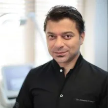 Dr. Hüseyin Tırman — Sertifikalı Medikal Estetik, İstanbul. Portre fotoğrafı.