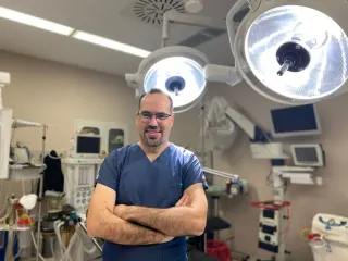 Op. Dr. Ertan Öztürk profilinde yer alan galeri fotoğrafı.