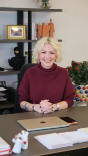 Uzm. Dr. Özen Güçlütürk profilinde yer alan galeri fotoğrafı.