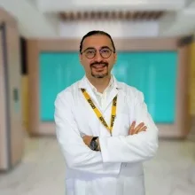 Prof. Dr. Hüseyin Altuğ Çakmak — Kardiyoloji, Nilüfer, Bursa. Portre fotoğrafı.