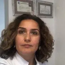 Dr. Dt. Candan Okay Türkdönmez — Ortodonti, Ankara. Portre fotoğrafı.