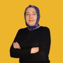 Dyt. Ayşin Tarhan — Diyetisyen, İstanbul. Portre fotoğrafı.