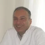 Prof. Dr. Çetin Ayhan Evliyaoğlu — Beyin Ve Sinir Cerrahisi, İstanbul. Portre fotoğrafı.