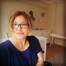 Uzm. Dr. Atiye Börtlüoğlu — Ankara. Portre fotoğrafı.