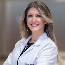 Uzm. Dr. Özgün İyigün — İç Hastalıkları, Ataşehir, İstanbul. Portre fotoğrafı.