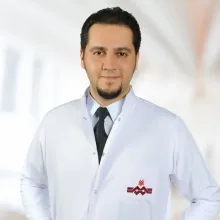 Dr. Öğr. Üyesi Sina Mokhtare — Genel Cerrahi, İstanbul. Portre fotoğrafı.