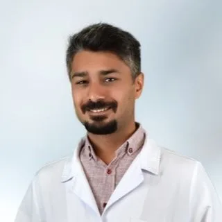 Op. Dr. Samed Verep — Üroloji, Gebze, Kocaeli. Portre fotoğrafı.