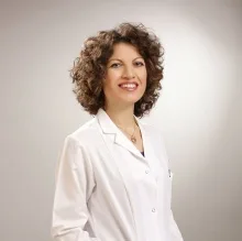 Uzm. Dr. Funda Suner — Eskişehir. Portre fotoğrafı.