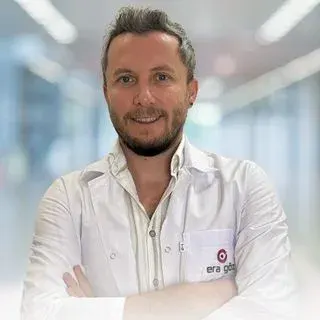 Op. Dr. Doğan Durmaz — Göz Hastalıkları, Muratpaşa, Antalya. Portre fotoğrafı.