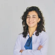 Dr. Dt. Canan Yerlikaya — Ortodonti, Samsun. Portre fotoğrafı.