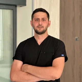 Fzt. Aydın Ali — Fizyoterapi Ve Rehabilitasyon, Bursa. Portre fotoğrafı.