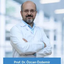 Prof. Dr. Özcan Özdemir — Kardiyoloji, Ankara. Portre fotoğrafı.