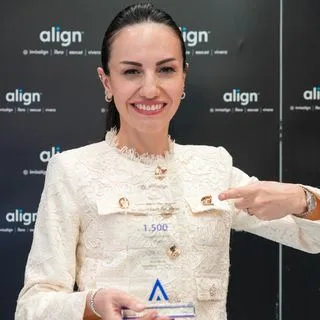 Dr. Dt. Gizem Altuğ Türkyılmaz — Ortodonti, Manisa. Portre fotoğrafı.