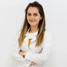 Dt. Merve Bilim — Diş Hekimi, Konyaaltı, Antalya. Portre fotoğrafı.