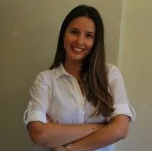 Psk. Bahar Gündüz — Psikoloji, Esenyurt, İstanbul. Portre fotoğrafı.