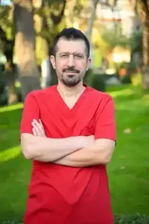 Op. Dr. Sadun Yalçın profilinde yer alan galeri fotoğrafı.