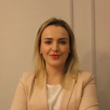 Dyt. Elif Keskin Dinçerler — Diyetisyen, İstanbul. Portre fotoğrafı.