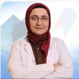 Dr. Öğr. Üyesi Pınar Kulluk Öztürk — Dermatoloji, Bağcılar, İstanbul. Portre fotoğrafı.