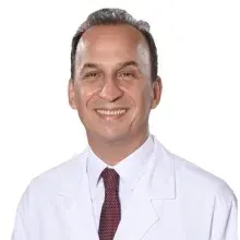 Prof. Dr. Zafer Koç — Radyoloji, Adana. Portre fotoğrafı.