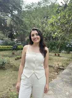 Uzm. Dr. Burcu Güler profilinde yer alan galeri fotoğrafı.