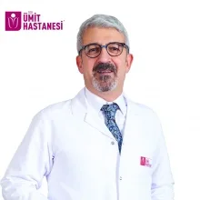 Op. Dr. Abdurrahman Akçay — Kadın Hastalıkları Ve Doğum, Tepebaşı, Eskişehir. Portre fotoğrafı.