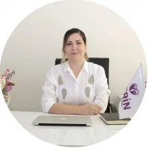 Psk. Gülşen Sarı — Psikoloji, Konya. Portre fotoğrafı.